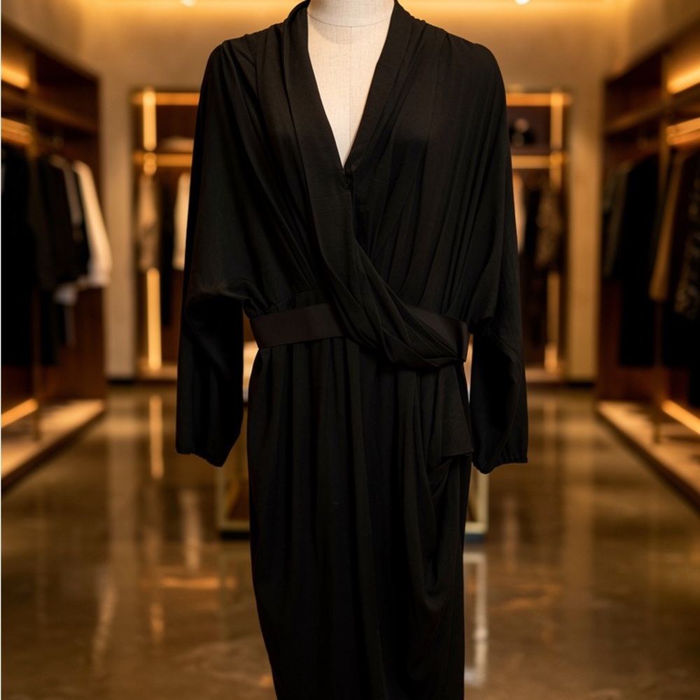 Lanvin Black unique Wrap style dress, Vintage and fabulous classic - Picture 2 of 8